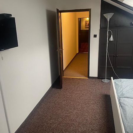 Hotel Lovecky Zamecek Orion Liberec Esterno foto