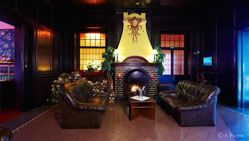 Hotel Lovecky Zamecek Orion Liberec Esterno foto