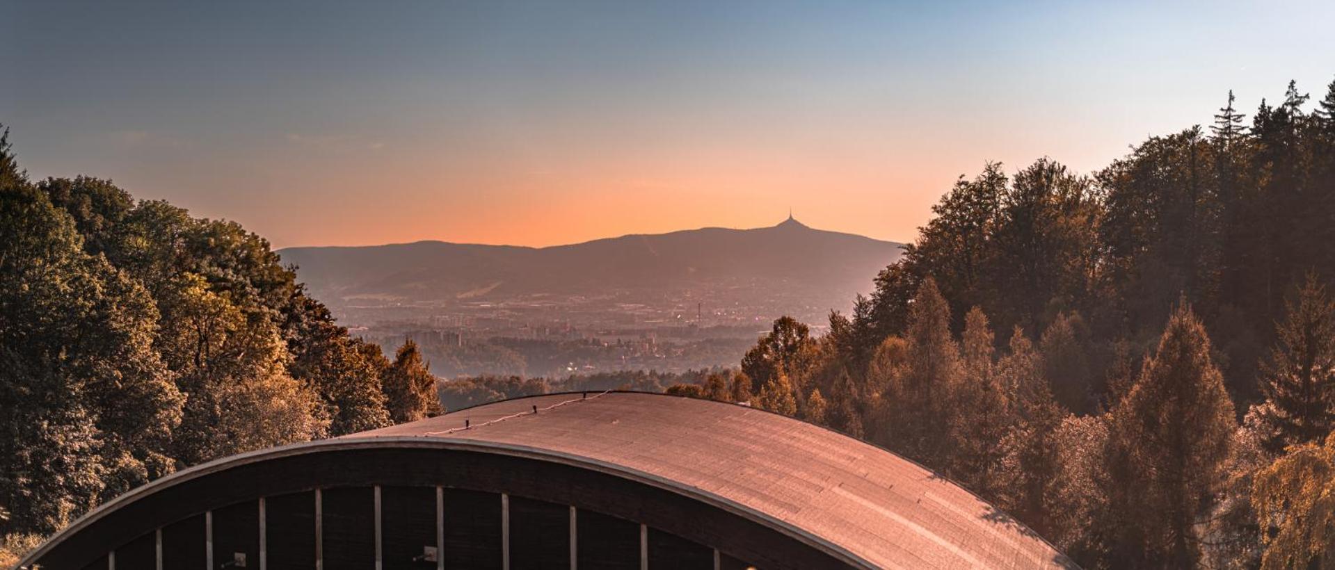 Hotel Lovecky Zamecek Orion Liberec Esterno foto
